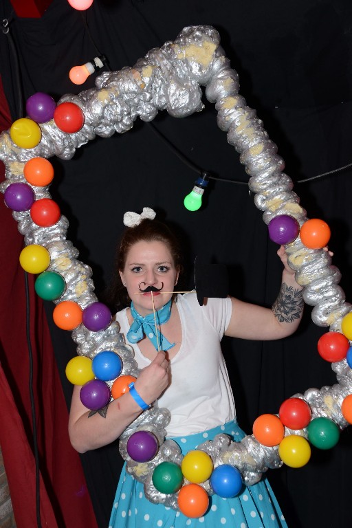 ../Images/Jubileum feest 5x11 227.jpg